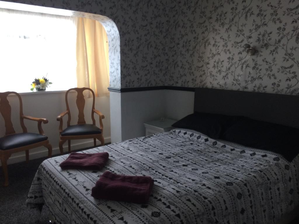 Chatley Court Guest House Bridlington Bagian luar foto