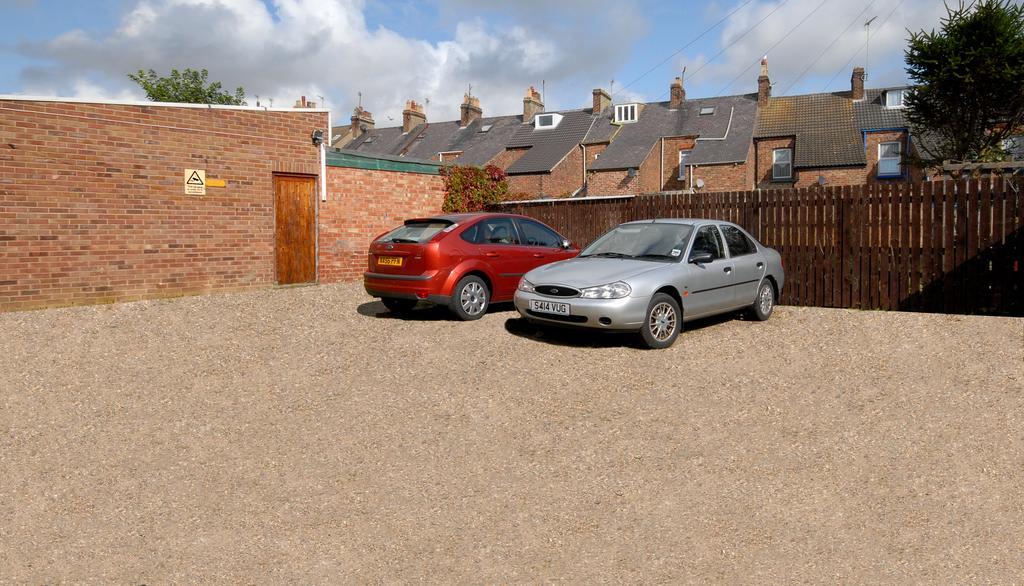 Chatley Court Guest House Bridlington Bagian luar foto